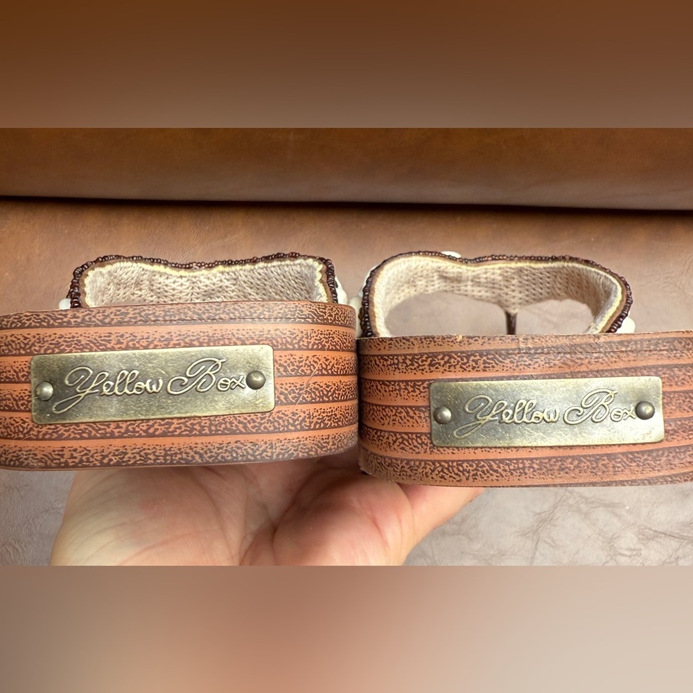 Yellow Box sandals - Picture 6 of 6